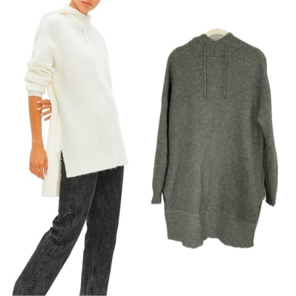 Ganni White and Gray Women Sweater